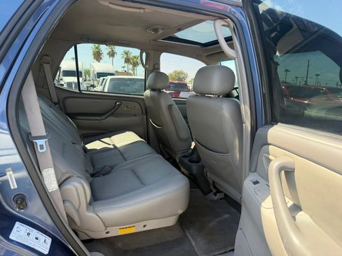 Used 2003 Toyota Sequoia SR5 RWD image 26