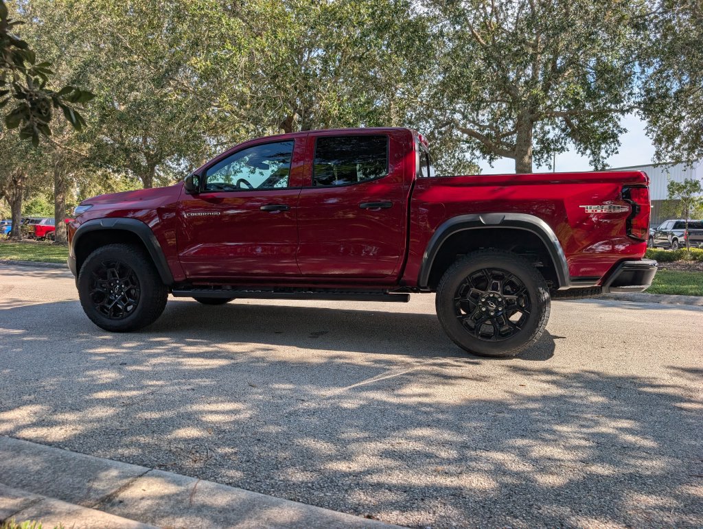 New 2026 Chevrolet Colorado Trail Boss AWD/4WD image 5