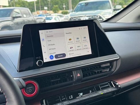 Used 2024 Toyota Prius Prime FWD image 27