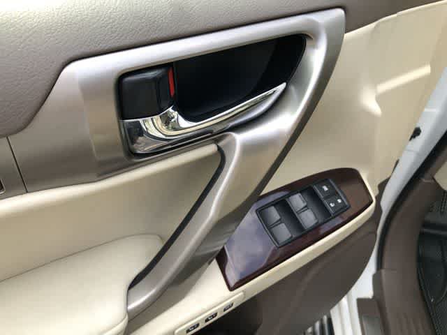 Used 2018 Lexus GX 460 Premium w/ Premium Package AWD/4WD image 33