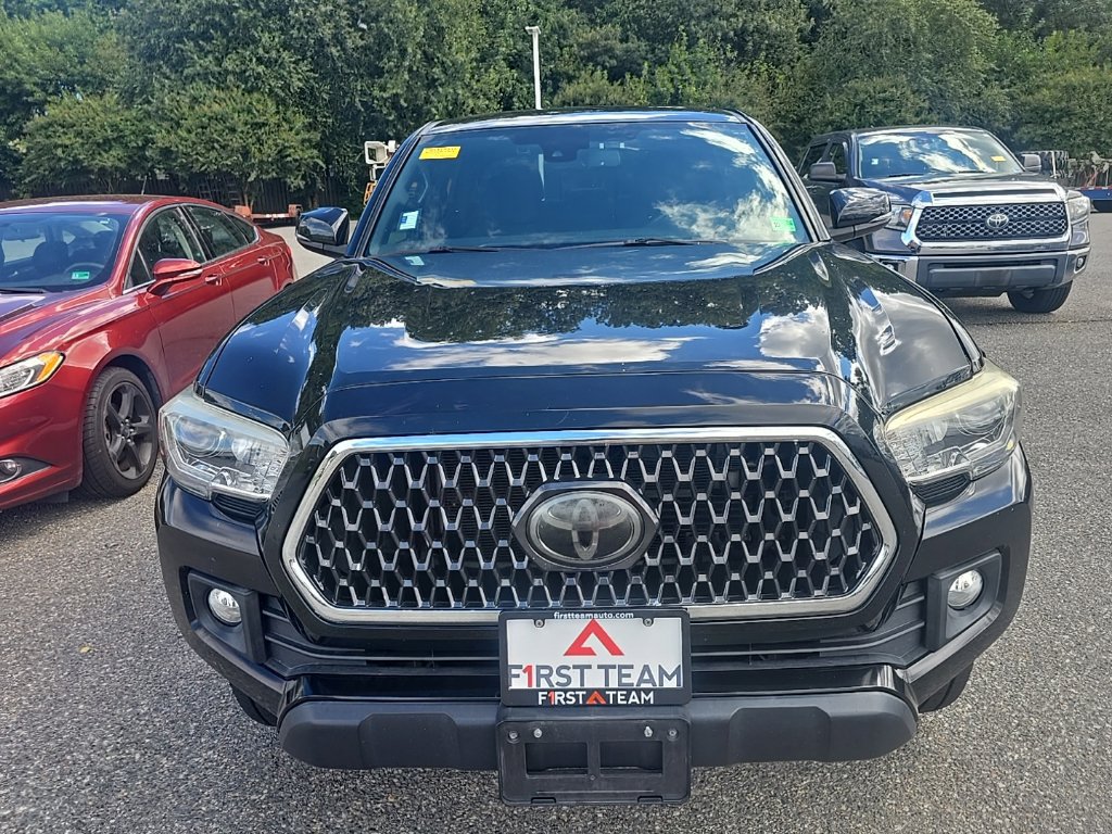 Used 2018 Toyota Tacoma TRD Off-Road w/ Technology Package AWD/4WD image 2