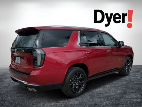 Used 2025 Chevrolet Tahoe High Country image 3