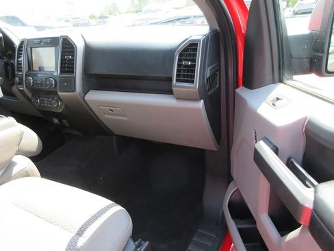 Used 2020 Ford F150 XLT w/ Equipment Group 302A Luxury AWD/4WD image 20