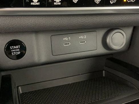 New 2025 Nissan Rogue SV image 19