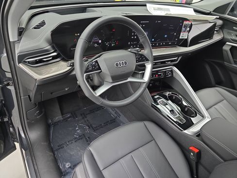 New 2025 Audi Q5 Premium Plus image 14