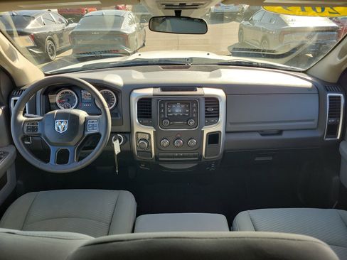 Used 2019 RAM 1500 Classic SLT image 16