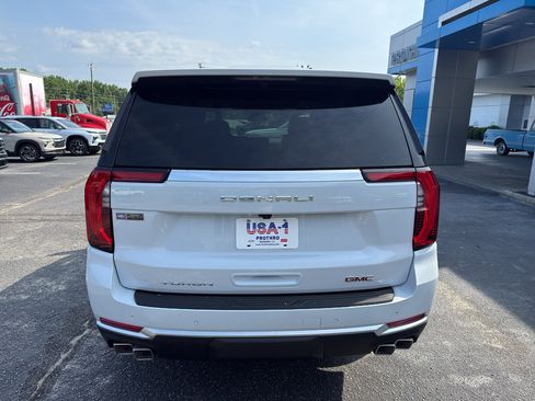 New 2026 GMC Yukon Denali RWD image 4