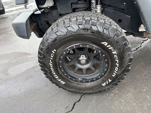 Used 2014 Jeep Wrangler Unlimited Sport w/ Quick Order Package 24S image 29