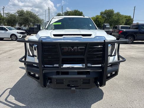 Used 2024 GMC Sierra 2500 Pro AWD/4WD image 7