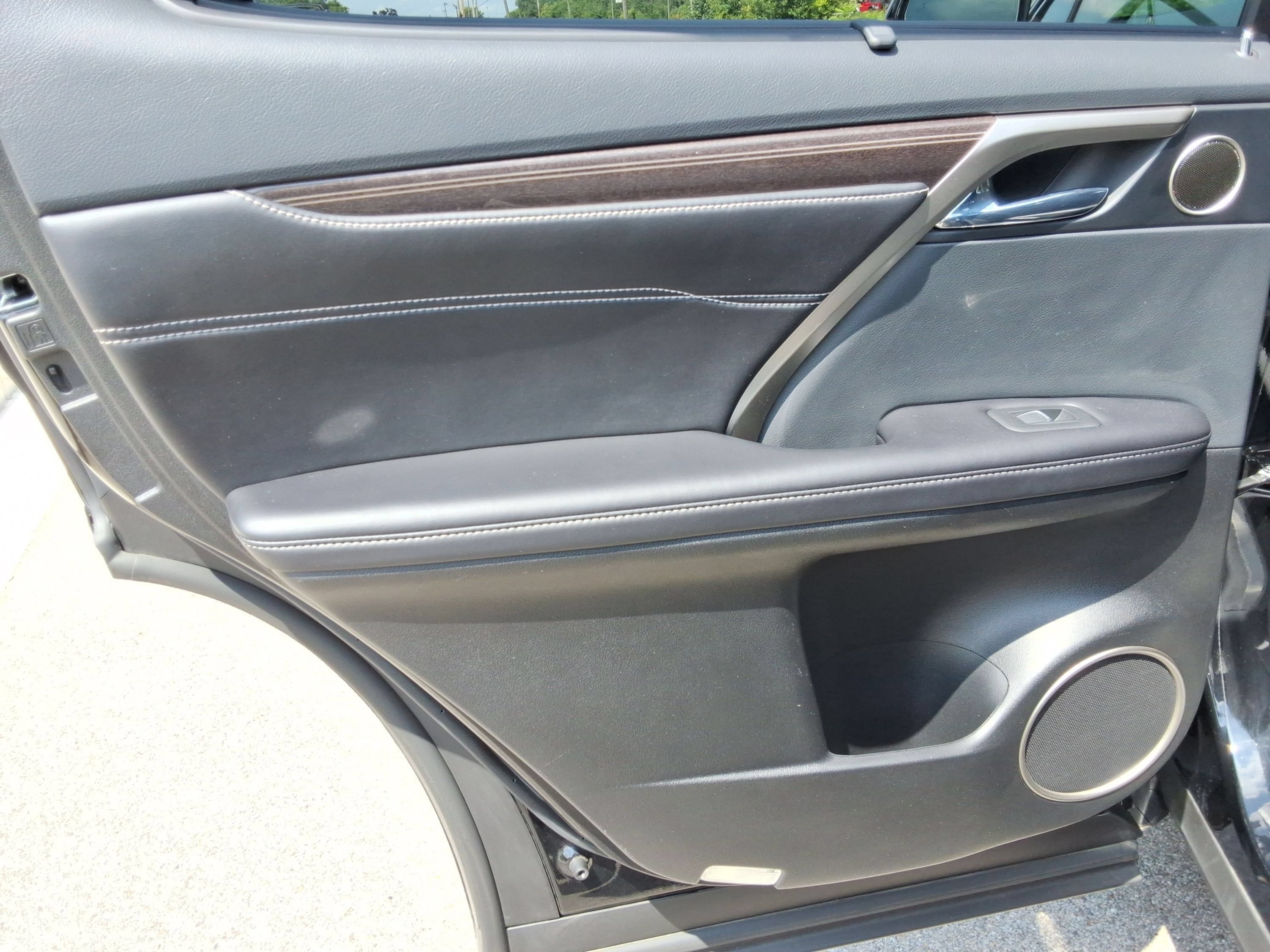 Used 2018 Lexus RX 450h AWD w/ Luxury Package image 23
