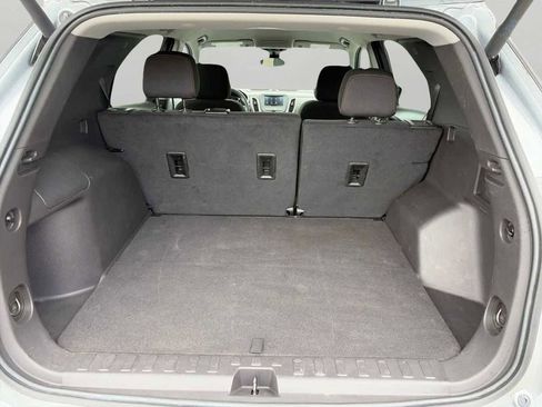 Used 2024 Chevrolet Equinox LT AWD/4WD image 7