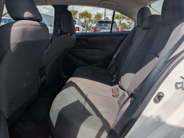 Used 2024 Toyota Corolla LE FWD image 11