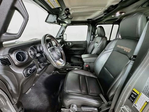 Used 2022 Jeep Wrangler Unlimited Rubicon AWD/4WD image 26