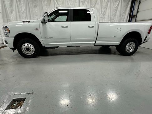 Used 2024 RAM 3500 Laramie image 4