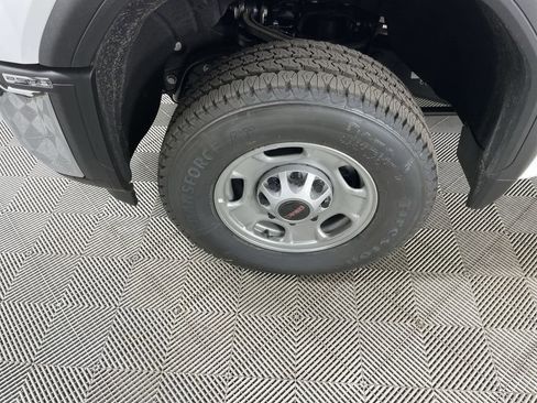 New 2025 GMC Sierra 2500 Pro w/ Convenience Package image 29