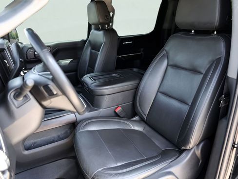Used 2020 GMC Sierra 1500 SLT RWD image 10