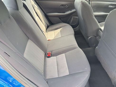 Used 2025 Nissan Sentra SV FWD image 25
