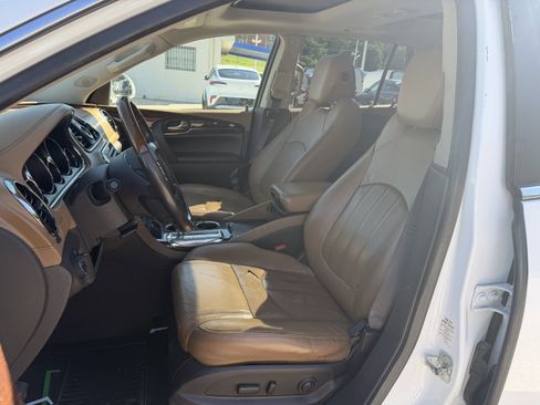 Used 2017 Buick Enclave Leather FWD image 13