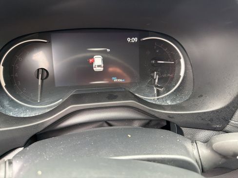 Used 2024 Toyota RAV4 XLE image 11