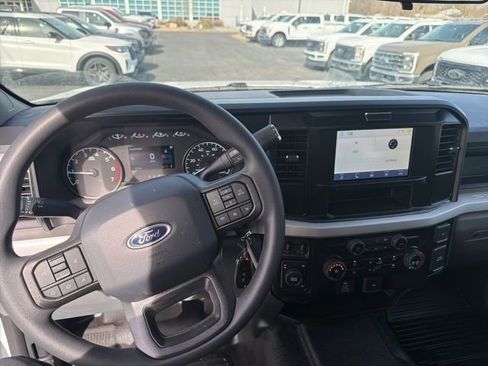 New 2026 Ford F250 XL AWD/4WD image 17