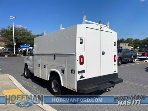 New 2025 Ford E-350 and Econoline 350 Super Duty w/ Power Equipment Group image 4