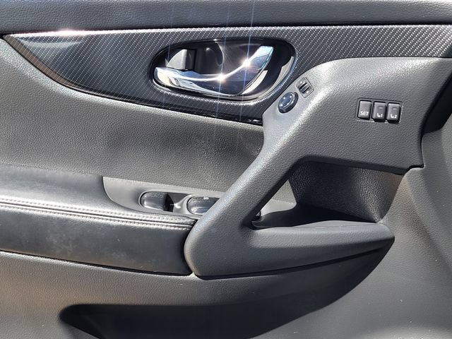Used 2020 Nissan Rogue SL w/ Premium Package FWD image 8