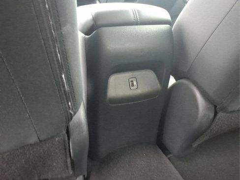 Used 2024 Nissan Sentra SV FWD image 29
