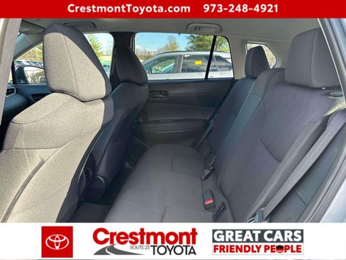 Certified 2025 Toyota Corolla Cross LE image 10