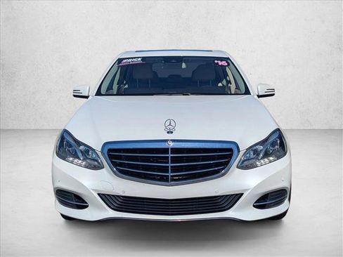 Used 2016 Mercedes-Benz E 350 Sedan image 2