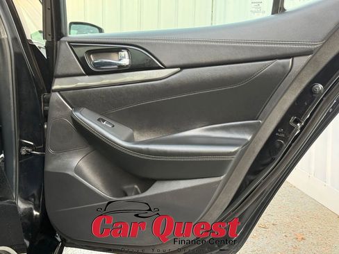 Used 2020 Nissan Maxima 3.5 SL w/ Floor Mat Group image 17