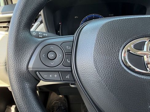 New 2026 Toyota Corolla Cross L image 17