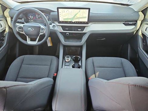 New 2026 Ford Explorer Active image 15