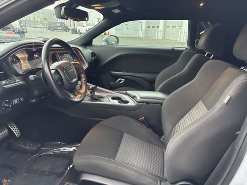 Certified 2021 Dodge Challenger R/T w/ Blacktop Package image 17