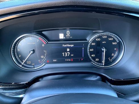 Used 2021 Cadillac XT5 Premium Luxury image 26