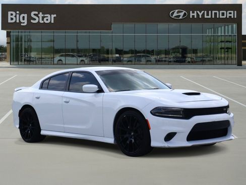 Used 2022 Dodge Charger GT RWD image 6