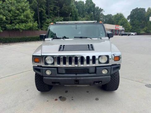 Used 2004 HUMMER H2 AWD/4WD image 2