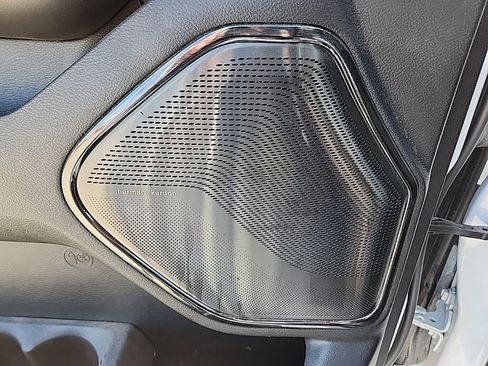 Used 2023 RAM 1500 Limited AWD/4WD image 37
