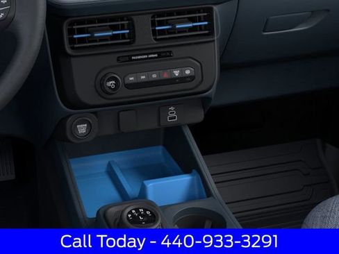 New 2026 Ford Maverick XLT w/ XLT Luxury Package AWD/4WD image 18