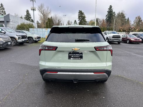 New 2026 Chevrolet Equinox LT w/ Convenience Package II image 4