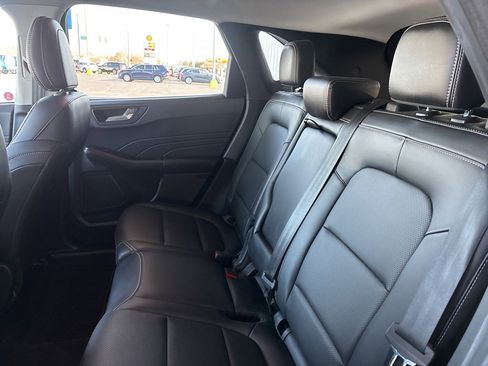 Used 2021 Ford Escape SEL image 22
