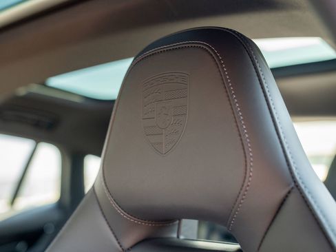 New 2026 Porsche Panamera 4 AWD/4WD image 13