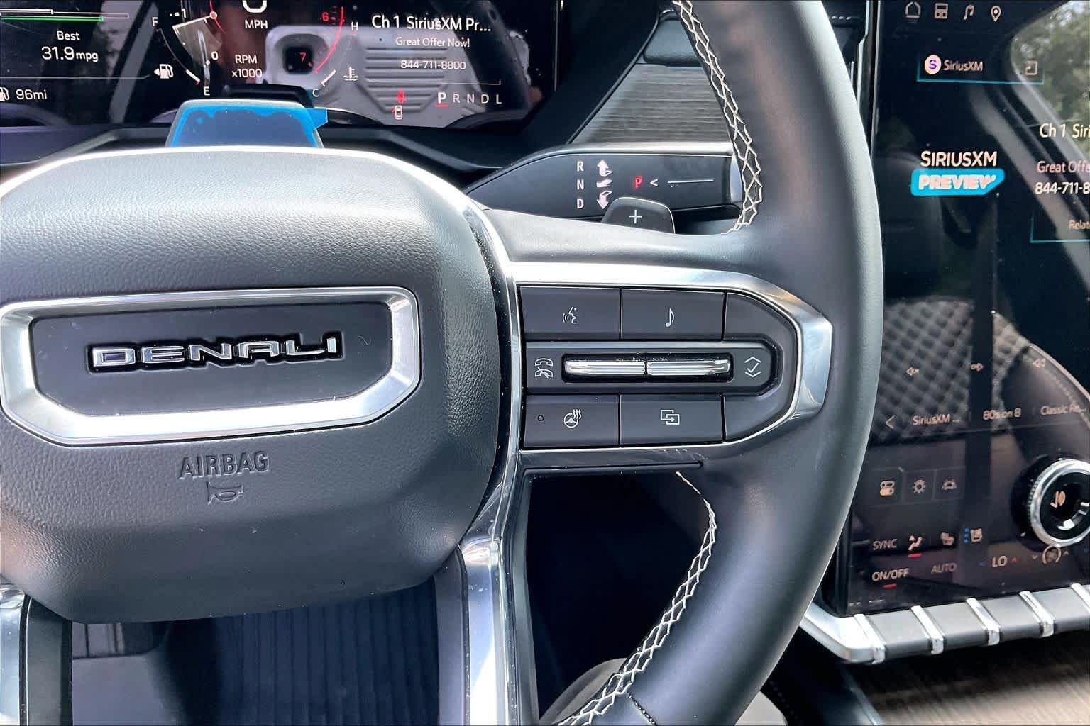 Used 2025 GMC Acadia Denali w/ Super Cruise Package FWD image 25