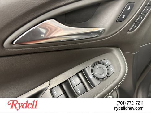 Used 2024 Buick Encore GX Avenir w/ Avenir Convenience Package AWD/4WD image 11