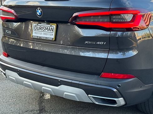 Used 2021 BMW X5 xDrive40i w/ Convenience Package image 14