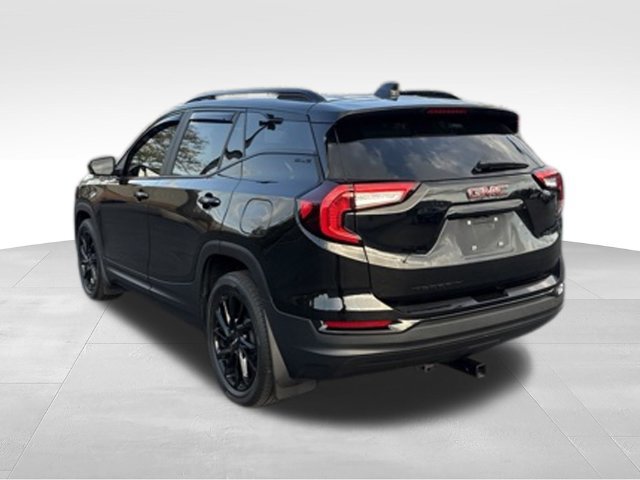Used 2023 GMC Terrain SLE w/ Elevation Edition FWD image 5