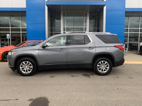 Used 2018 Chevrolet Traverse LT image 8