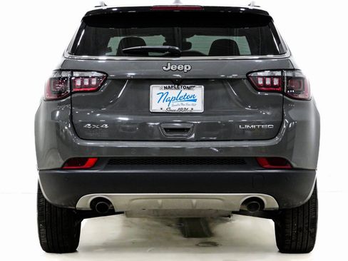 Used 2023 Jeep Compass Limited w/ Sun and Sound Group image 8