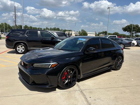 Certified 2024 Honda Civic Type R image 4