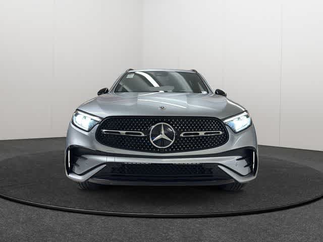 Certified 2026 Mercedes-Benz GLC 300 4MATIC image 2