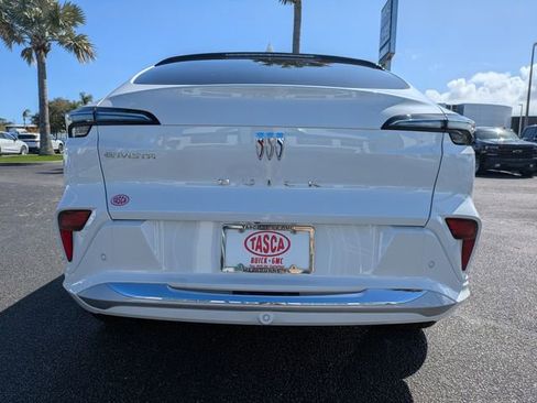 New 2026 Buick Envista Avenir image 5